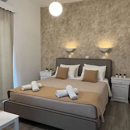 Pavlina 4* Karterados (Santorini)