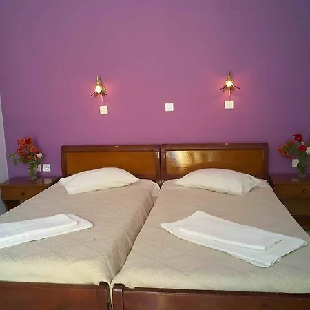 Pavlina 4* Karterados (Santorini)