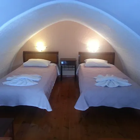 Πανσιόν Pavlina 4*